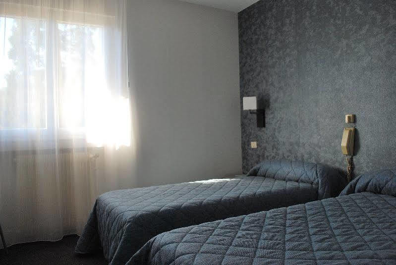Brit Hotel Cahors - Le France 외부 사진